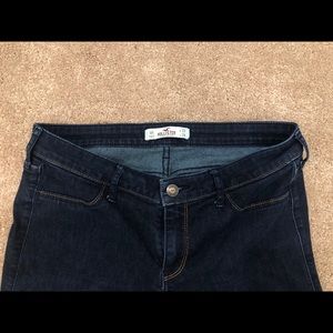 Skinny Hollister dark wash jeans